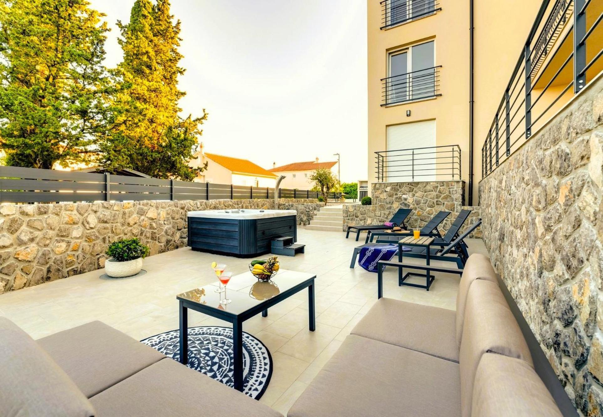 Cosmopolitan Apartments Крк Экстерьер фото